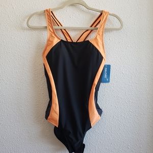 NWT Halcurt Woman Onepiece 3 Color Swimsuit